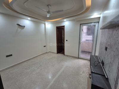 Hall Image of 2000 Sq.ft 3 BHK Builder Floor for sale in Mansarover Garden New Delhi for Rs. 32500000