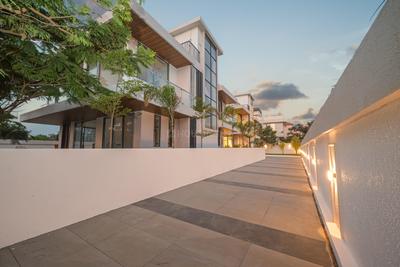 Balcony Image of 2500 Sq.ft 5 BHK Villa for sale in Khandala Lonavala for Rs. 52500000