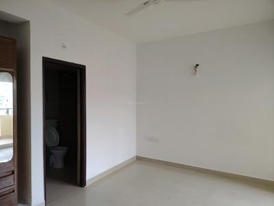 Bedroom Image of 1114 Sq.ft 2.5 BHK Apartment / Flat for sale in Nimbus The Express Park View Tower L L1 M M1, Chi V Greater Noida for Rs. 9100000