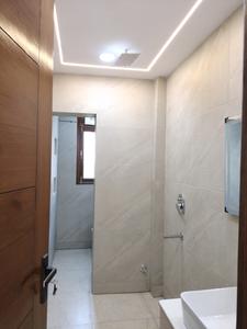 Common Bathroom Image of 2200 Sq.ft 4 BHK Apartment / Flat for sale in Sector 18 Dwarka New Delhi for Rs. 42300000