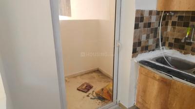 Balcony Image of 1090 Sq.ft 2.5 BHK Apartment / Flat for rent in Prateek Grand City, Siddharth Vihar Ghaziabad for Rs. 25800