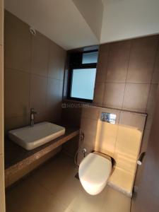 Image of 1000 Sq.ft 2 BHK Apartment / Flat for sale in Shapoorji Pallonji Vicinia, Powai, Mumbai for Rs. 23000000