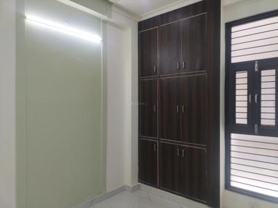 Bedroom Image of 800 Sq.ft 2 BHK Apartment / Flat for sale in CI Golf City, Kambakshpur Noida for Rs. 3081000