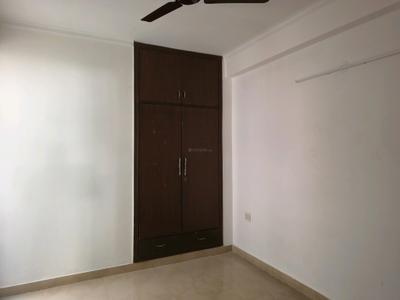 Bedroom Image of 1109 Sq.ft 2 BHK Apartment / Flat for sale in Rajhans Premier Apartment, Indirapuram Ghaziabad for Rs. 9800000