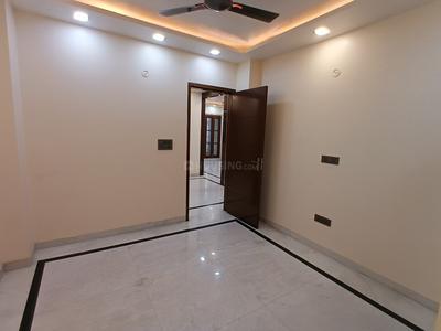 Bedroom Image of 1250 Sq.ft 2 BHK Builder Floor for rent in Sector 122 Noida for Rs. 25000