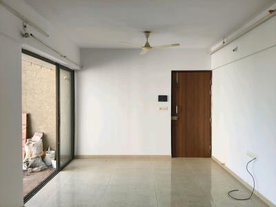 Living Room Image of 1026 Sq.ft 2 BHK Apartment / Flat for rent in Lodha Lakeshore Greens, Palava Phase 2 Thane for Rs. 18000