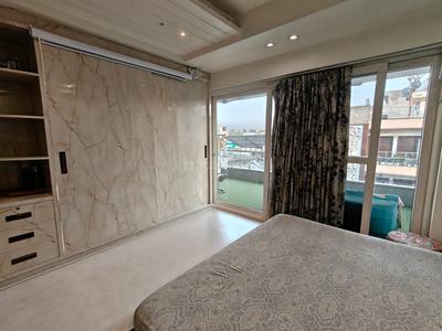 Bedroom Image of 1800 Sq.ft 4 BHK Builder Floor for sale in Ashok Vihar New Delhi for Rs. 48000000