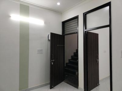Living Room Image of 800 Sq.ft 2 BHK Apartment / Flat for sale in CI Golf City, Kambakshpur Noida for Rs. 3085000