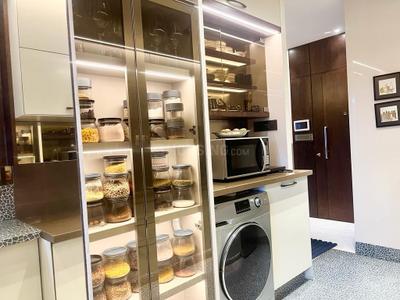 Kitchen Image of 780 Sq.ft 2 BHK Apartment / Flat for sale in Andheri East Mumbai for Rs. 24900000
