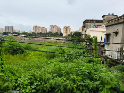 Balcony Image of 3500 Sq.ft 5 BHK Independent House for sale in Chinar Park Kolkata for Rs. 13000000