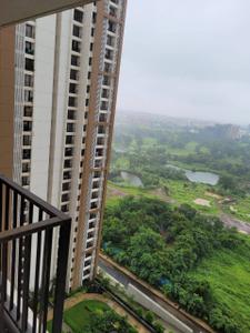 Living Room Image of 1350 Sq.ft 3 BHK Apartment / Flat for sale in Kesar Harmony, Kharghar Navi Mumbai for Rs. 36500000