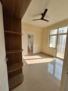 Bedroom Image of 800 Sq.ft 2 BHK Apartment / Flat for sale in Shree Vardhman Mantra, Sector 67 Gurgaon for Rs. 7000000