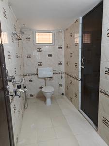 Bathroom Image of 1500 Sq.ft 2 BHK Independent House for rent in Gajapati Nagar Bhubaneswar for Rs. 29000