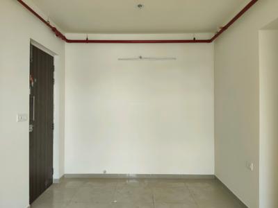 Living Room Image of 750 Sq.ft 2 BHK Apartment / Flat for rent in Mahindra Happinest Kalyan, Bhiwandi Thane for Rs. 16000