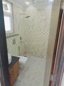 Bathroom Image of 2160 Sq.ft 3 BHK Builder Floor for rent in Vipul World Luxury Floors, Sector 48 Gurgaon for Rs. 55000