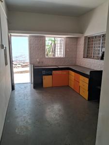 Kitchen Image of 700 Sq.ft 1 BHK Builder Floor for rent in Bibwewadi Pune for Rs. 15000