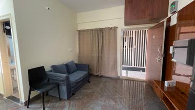 Living Room Image of 600 Sq.ft 1 BHK Apartment / Flat for rent in Byrathi Bengaluru for Rs. 29000