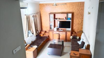Image of 2100 Sq.ft 4 BHK Villa for rent in Sola, Ahmedabad for Rs. 36000