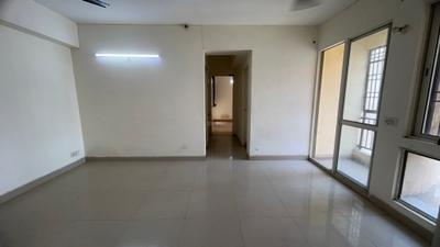 Living Room Image of 980 Sq.ft 2 BHK Apartment / Flat for rent in Jaypee Kosmos, Sector 134 Noida for Rs. 24000