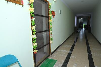 Image of 1800 Sq.ft 2 BHK Apartment / Flat for sale in Santhi Nagar, Gudivada for Rs. 4800000
