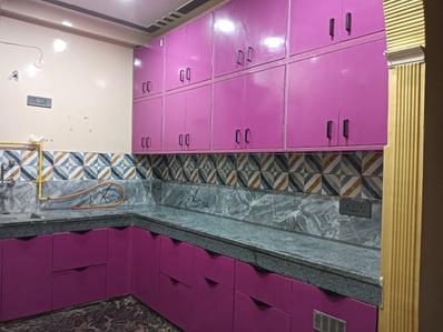 Kitchen Image of 909 Sq.ft 3 BHK Builder Floor for rent in Aya Nagar New Delhi for Rs. 16000