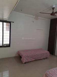 Bedroom Image of Yuva Housing PG in Karve Nagar, Pune
