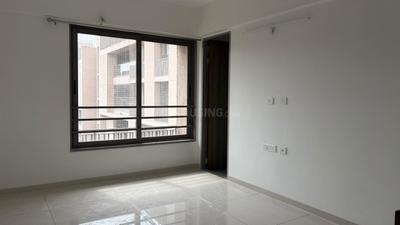 Bedroom Image of 2250 Sq.ft 3 BHK Apartment / Flat for rent in Olive Greens, Gota Ahmedabad for Rs. 32000