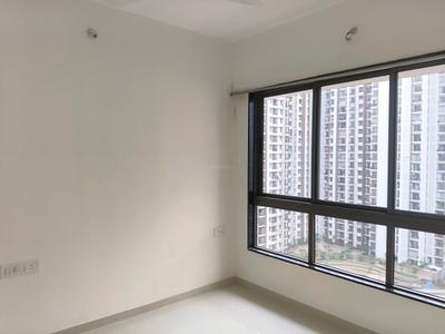Bedroom Image of 860 Sq.ft 2 BHK Apartment / Flat for rent in Runwal My City Phase II Cluster 5 Part III, Usarghar Thane for Rs. 13999