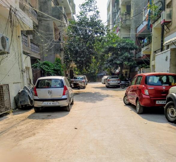 2 BHK 600 Sqft Independent Floor for sale at Begumpur, New Delhi