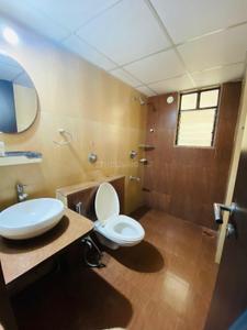 Bathroom Image of 800 Sq.ft 3 BHK Apartment / Flat for rent in Bramha Skycity, Dhanori Pune for Rs. 32000