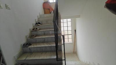 Staircase Image of 725 Sq.ft 2 BHK Apartment / Flat for sale in Keshtopur Kolkata for Rs. 2600000