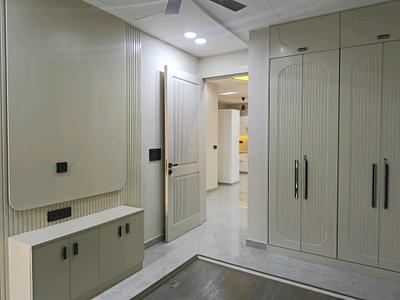 Bedroom Image of 2000 Sq.ft 4 BHK Builder Floor for sale in Indirapuram Ghaziabad for Rs. 25000000