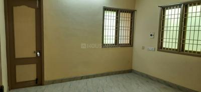 Bedroom Image of 1080 Sq.ft 2 BHK Apartment / Flat for rent in Ramapuram Chennai for Rs. 25000