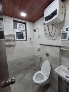 Bathroom Image of 1000 Sq.ft 2 BHK Apartment / Flat for rent in Mahaveer Nagar Raipur for Rs. 32000