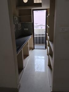 Kitchen Image of 550 Sq.ft 1 BHK Builder Floor for rent in Hitech City Hyderabad for Rs. 18000