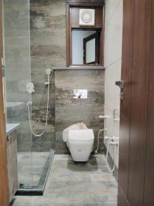 Image of 2400 Sq.ft 3 BHK Builder Floor for sale in Greater Kailash, New Delhi for Rs. 69000000
