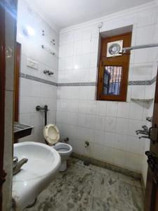 Image of 1800 Sq.ft 3 BHK Builder Floor for rent in Janakpuri, New Delhi for Rs. 38000