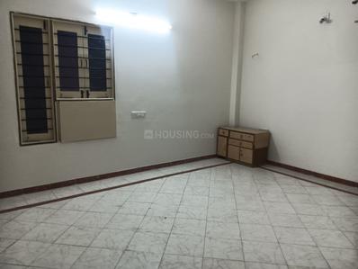 Bedroom Image of 2750 Sq.ft 4 BHK Apartment / Flat for rent in Gulbai Tekra Ahmedabad for Rs. 45000