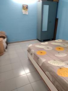 Bedroom Image of 1000 Sq.ft 2 BHK Apartment / Flat for sale in Goyal Plaza, Satellite Ahmedabad for Rs. 7500000