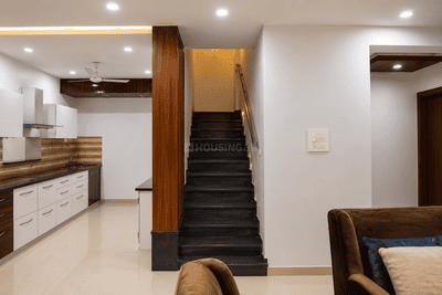 Image of 2800 Sq.ft 4 BHK Independent House for sale in Shankar Nagar, Raipur for Rs. 15000005