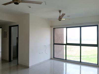 Living Room Image of 856 Sq.ft 2 BHK Apartment / Flat for rent in Lodha Splendora, Kasarvadavali Thane for Rs. 25896