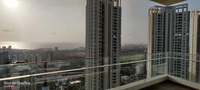 Balcony Image of 4000 Sq.ft 4 BHK Apartment / Flat for rent in K Raheja Vivarea, Madanpura Mumbai for Rs. 700000