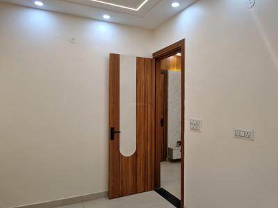 Bedroom Image of 650 Sq.ft 2 BHK Apartment / Flat for sale in Saarthi Affordable Floors, Uttam Nagar New Delhi for Rs. 4000000