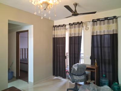 Living Room Image of 960 Sq.ft 2 BHK Apartment / Flat for rent in Jaypee Kosmos, Sector 134 Noida for Rs. 34000