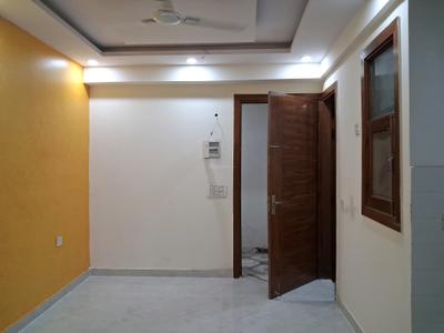 Living Room Image of 650 Sq.ft 1 BHK Apartment / Flat for sale in Sector 73 Noida for Rs. 2500000