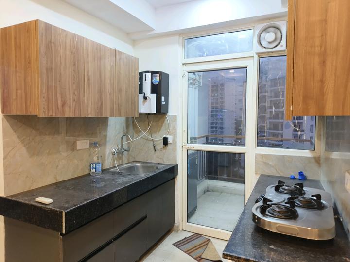 Suncity Avenue 76 Main Image 1