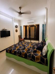 Bedroom Image of 890 Sq.ft 2 BHK Apartment / Flat for sale in Kandivali West Mumbai for Rs. 20000000