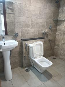 Bathroom Image of 988 Sq.ft 2 BHK Apartment / Flat for rent in Prestige Primrose Hills Ph I, Uttarahalli -Manavarthekaval Bengaluru for Rs. 33999