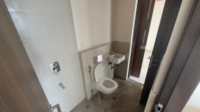 Bathroom Image of 494 Sq.ft 1 BHK Apartment / Flat for rent in Piramal Vaikunth Cluster 3 T1, Thane West Thane for Rs. 23000