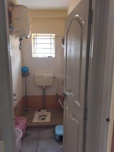 Bathroom Image of 1010 Sq.ft 2 BHK Apartment / Flat for rent in Konanakunte Bengaluru for Rs. 22000